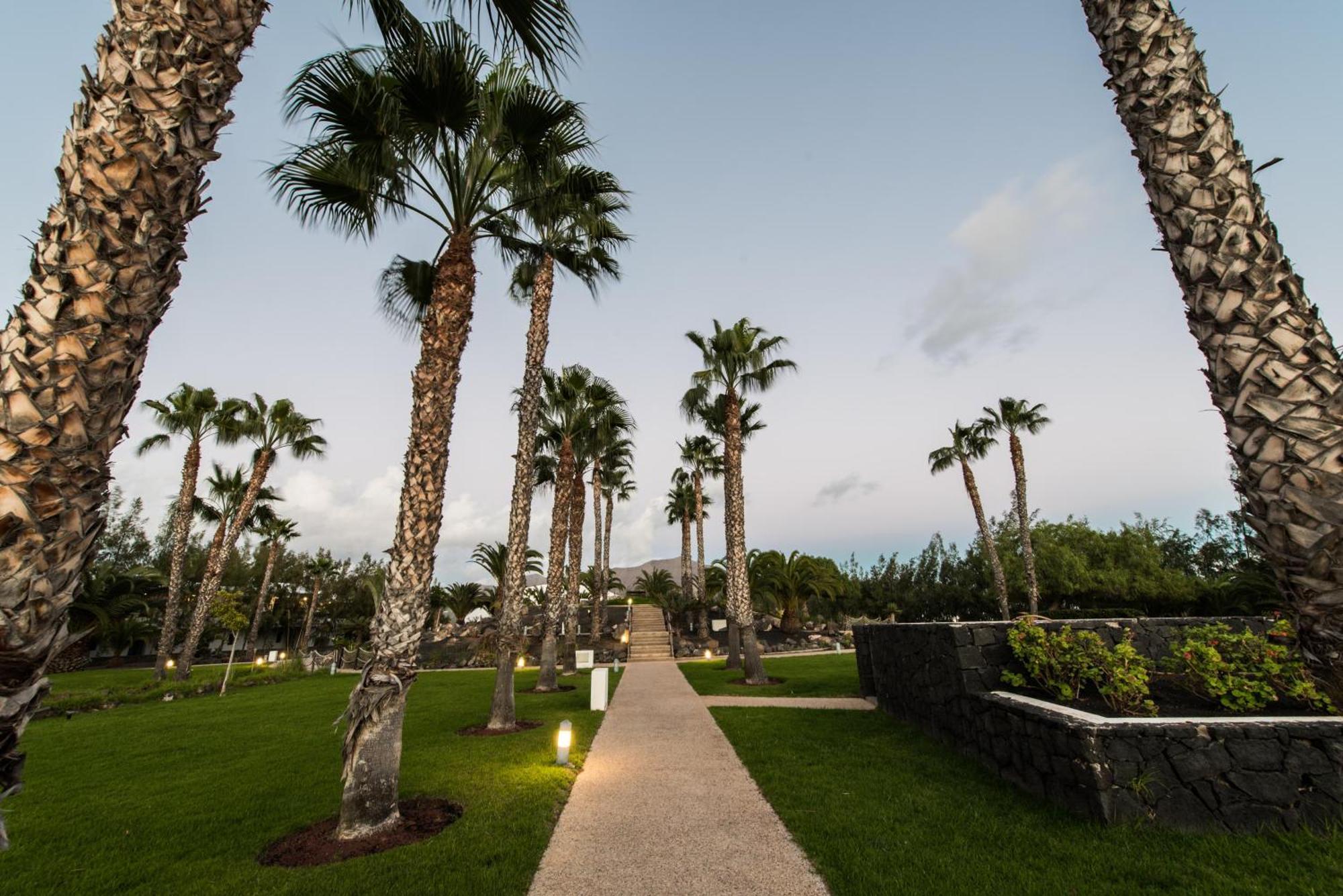 Hotel Thb Tropical Island Playa Blanca  Esterno foto