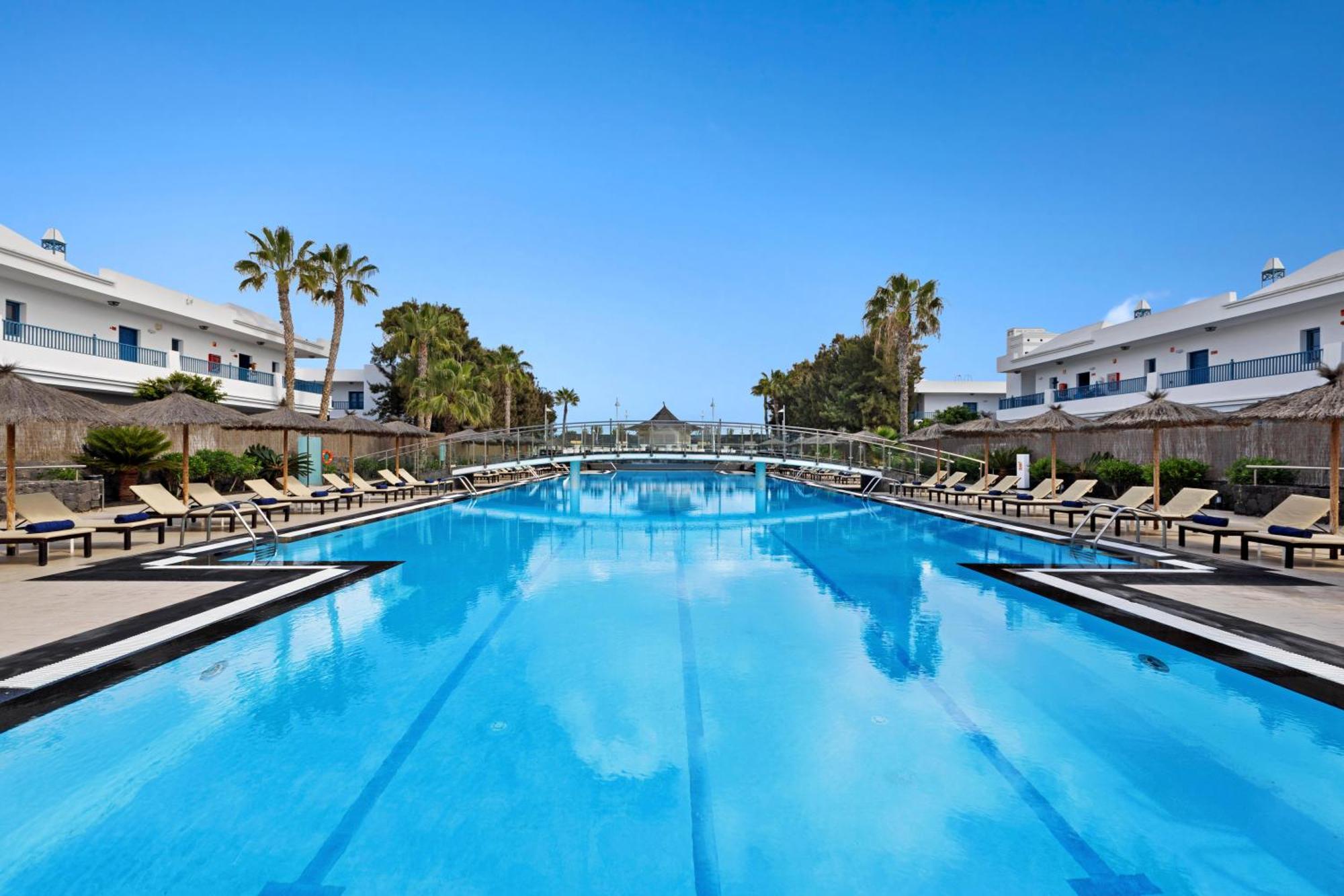 Hotel Thb Tropical Island Playa Blanca  Esterno foto