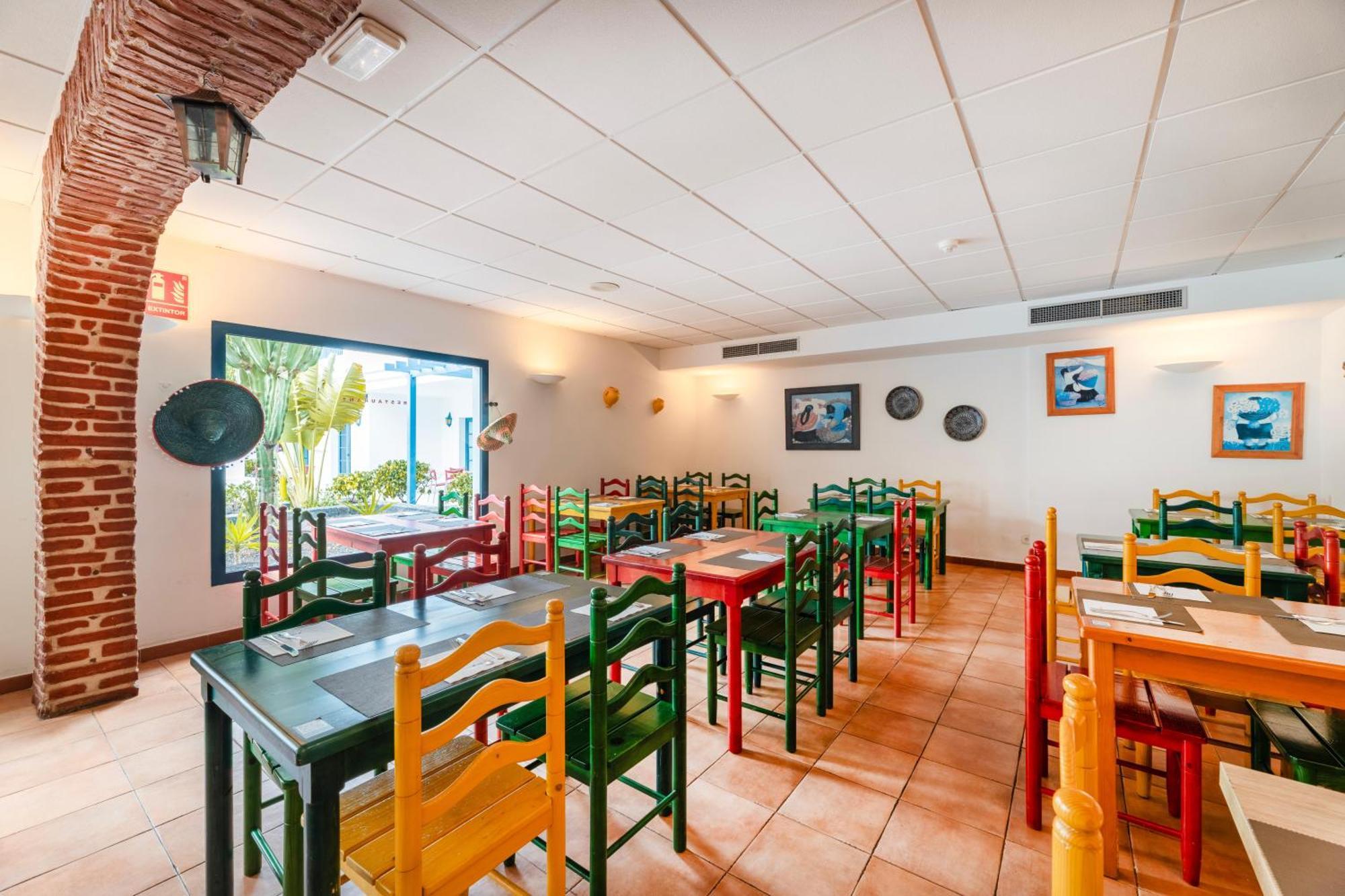 Hotel Thb Tropical Island Playa Blanca  Esterno foto