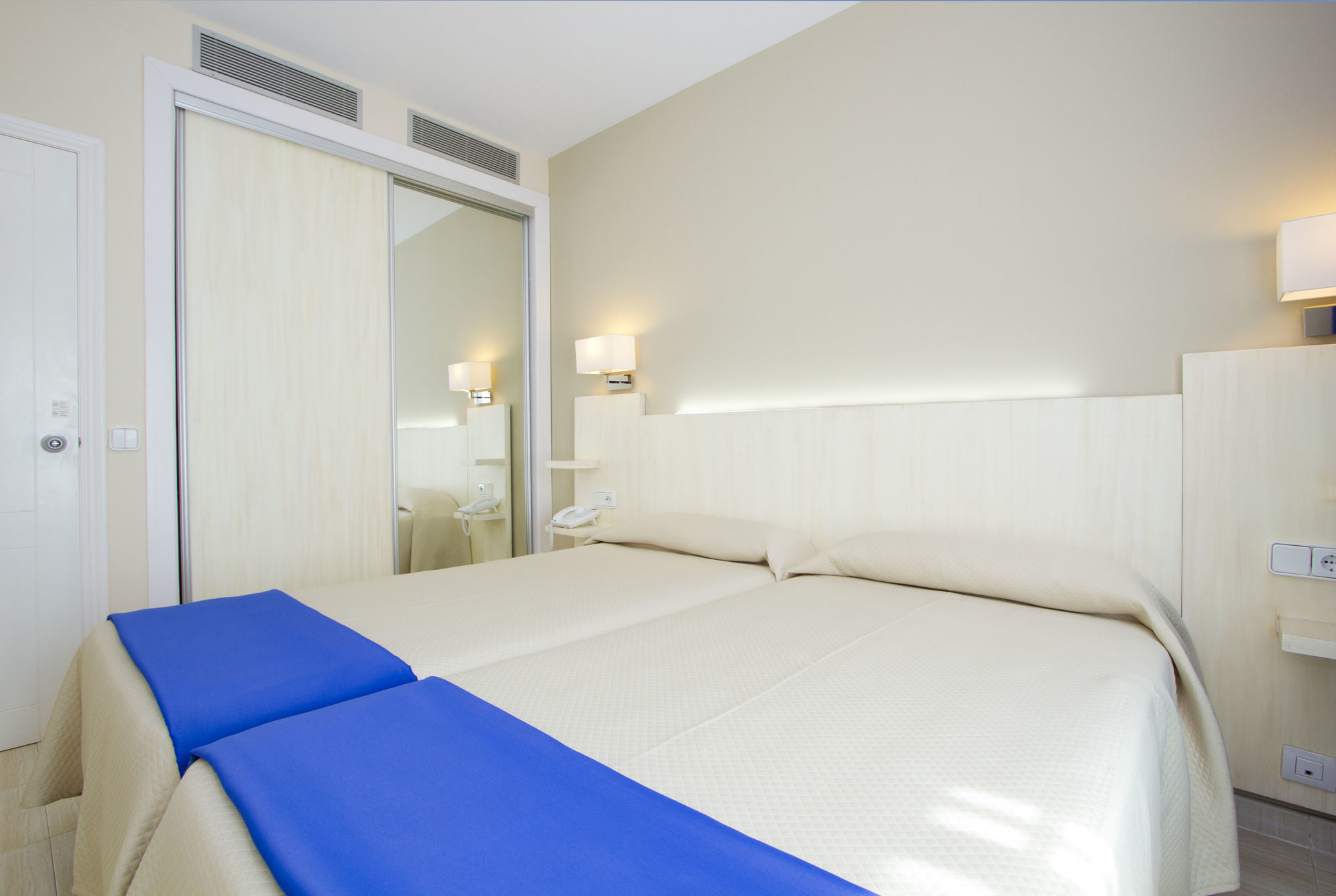 Hotel Thb Tropical Island Playa Blanca  Esterno foto